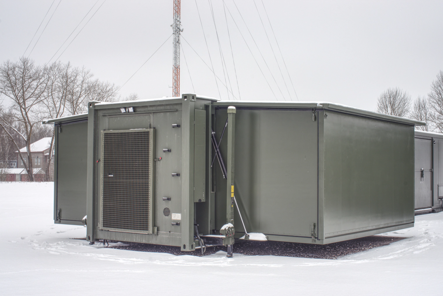 Specialty Containers: Rapid Deployable Field Hospital ROLE 2 Specialty Containers: Rapid Deployable Field Hospital ROLE 2