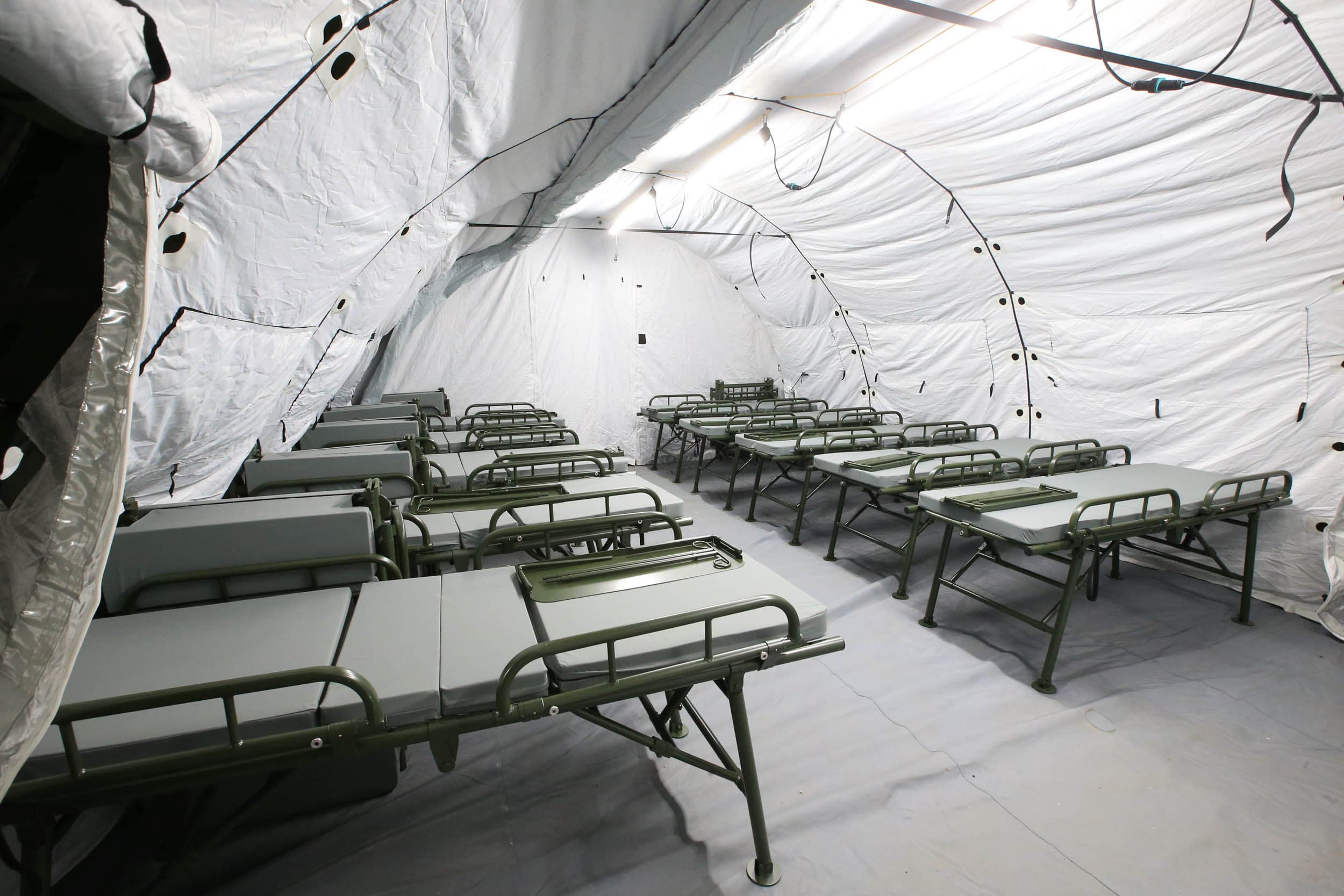 Specialty Containers: Rapid Deployable Field Hospital ROLE 2 Specialty Containers: Rapid Deployable Field Hospital ROLE 2