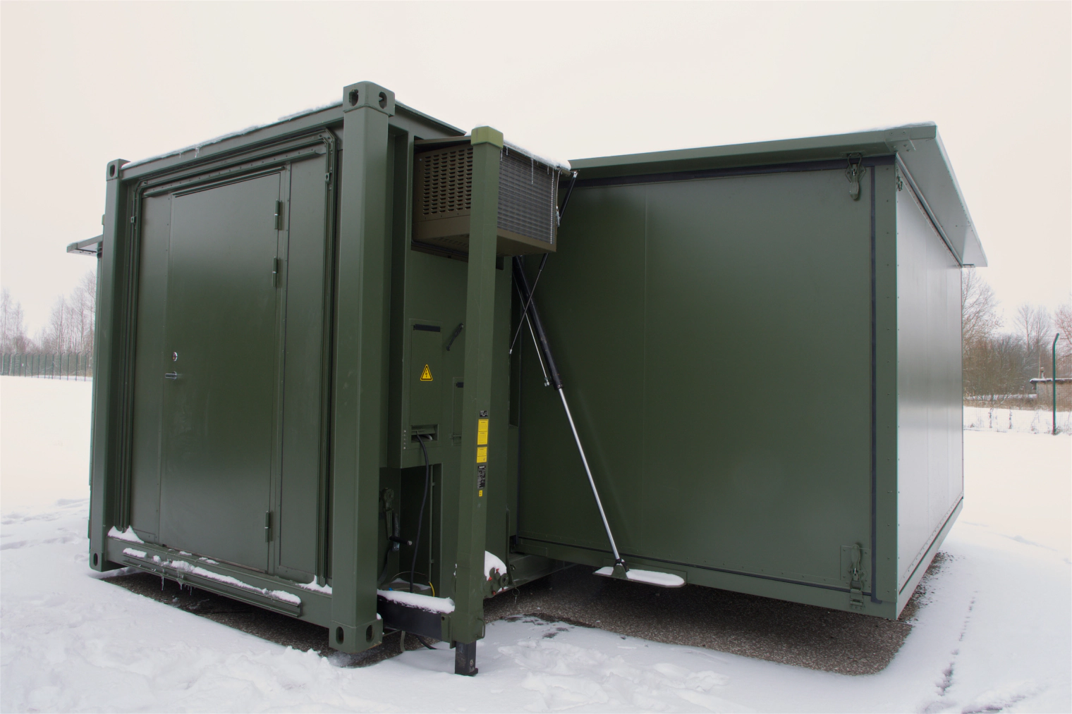 Specialty Containers: Rapid Deployable Field Hospital ROLE 2 Specialty Containers: Rapid Deployable Field Hospital ROLE 2