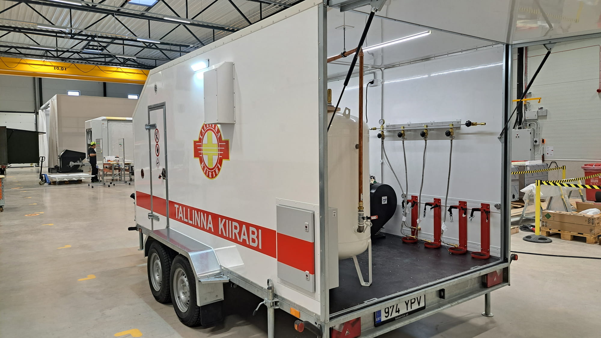 Mobile oxygen generator system supporting ambulance services with on-site oxygen production capability Mobile oxygen generator system supporting ambulance services with on-site oxygen production capability
